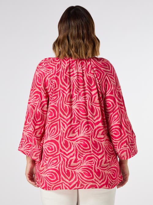 Live Unlimited Abstract Cropped Sleeve Blouse In Pink
