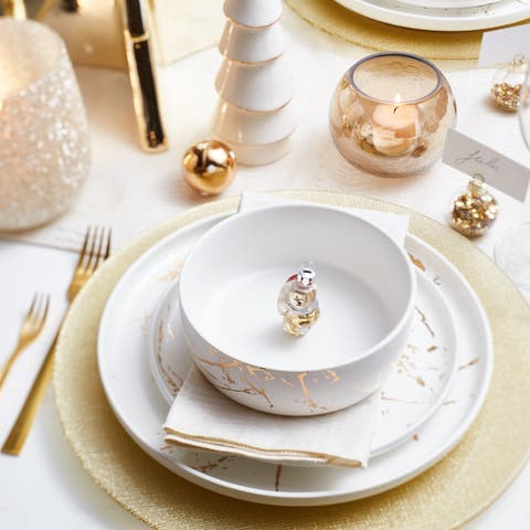 Zora Porcelain 32-Piece Dinnerware Set