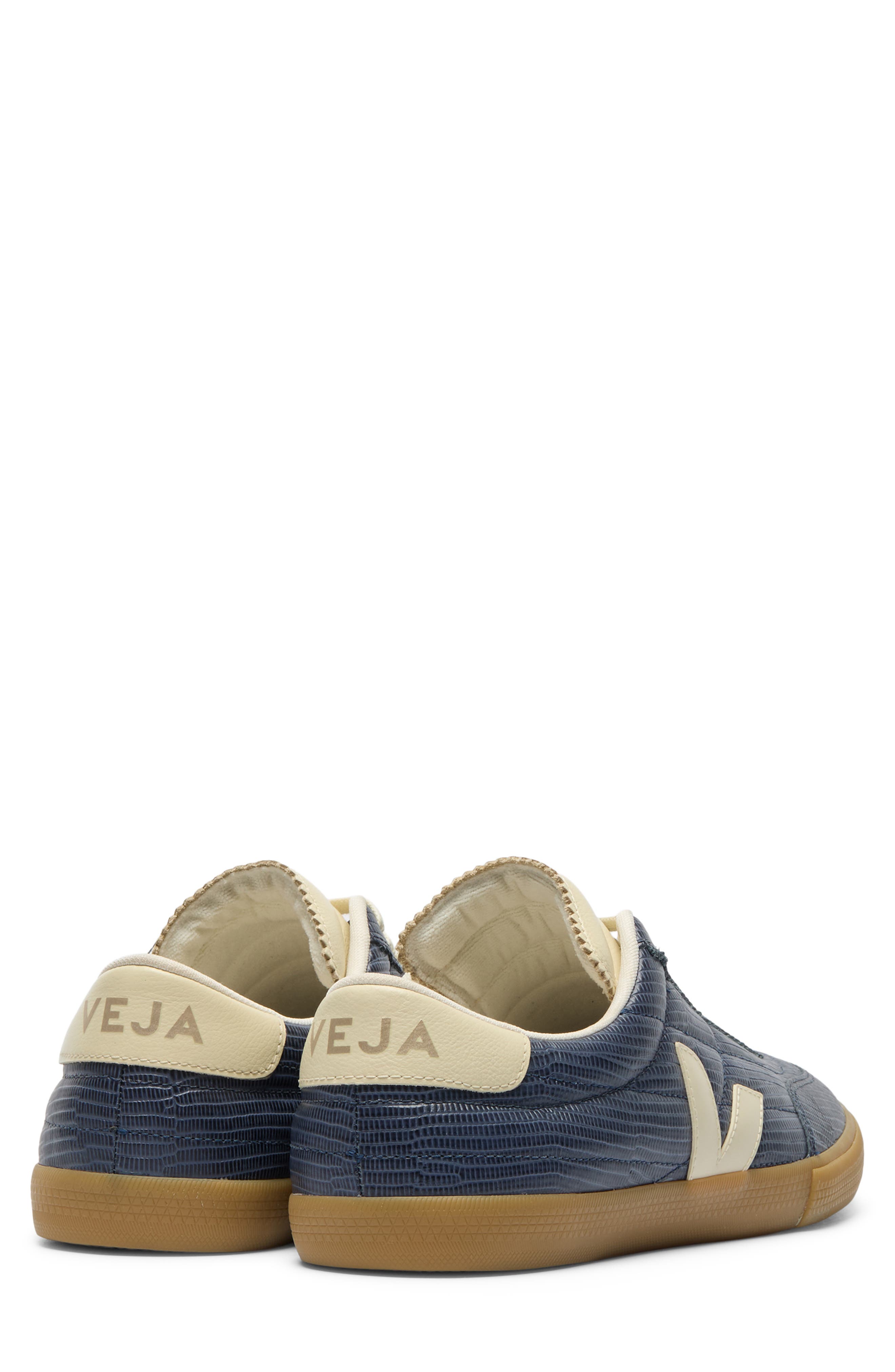Veja Paneka Dragon Low Top Sneaker, Alternate, color, Night