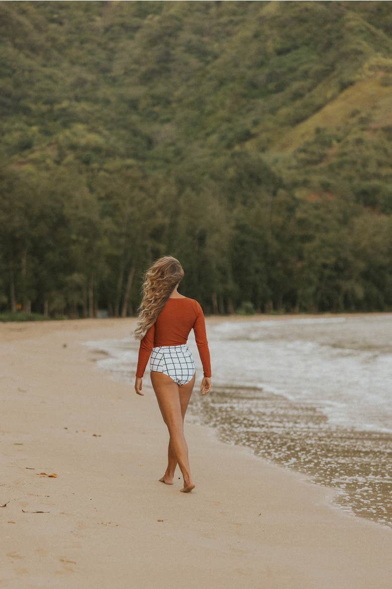 Kokkini Long Sleeve Rashguard Top, Alternate, color, Rust Orange