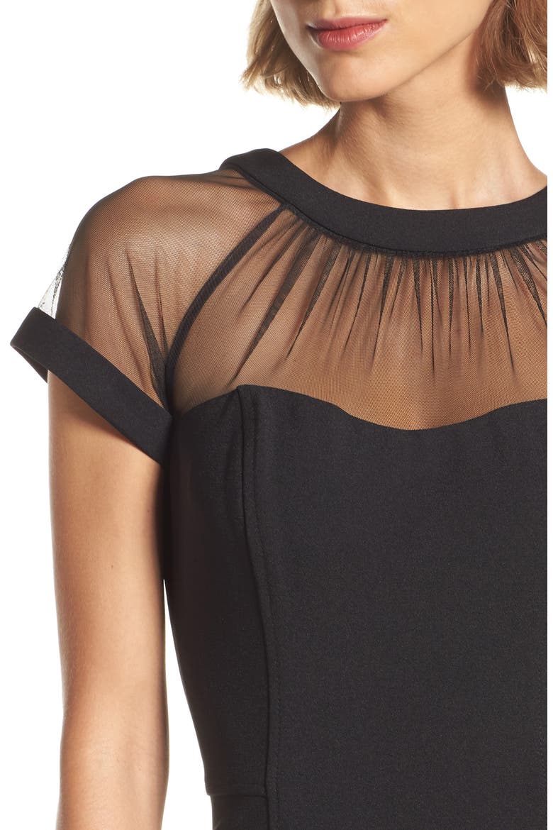 maggy london illusion yoke crepe cocktail dress (Women) SIZE:US 00 plain Crepe sheath dress Bridal shower dress thanks to a center