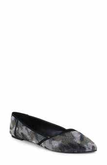 Teilan Pointed Toe Flat