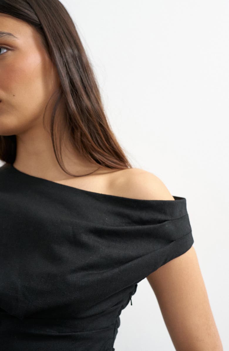 Topshop Off the Shoulder Ruched Pleat Waist Top, Alternate, color,