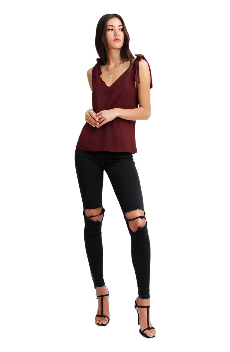 Belle & Bloom Feel For You V-Neck Top, Main, color,