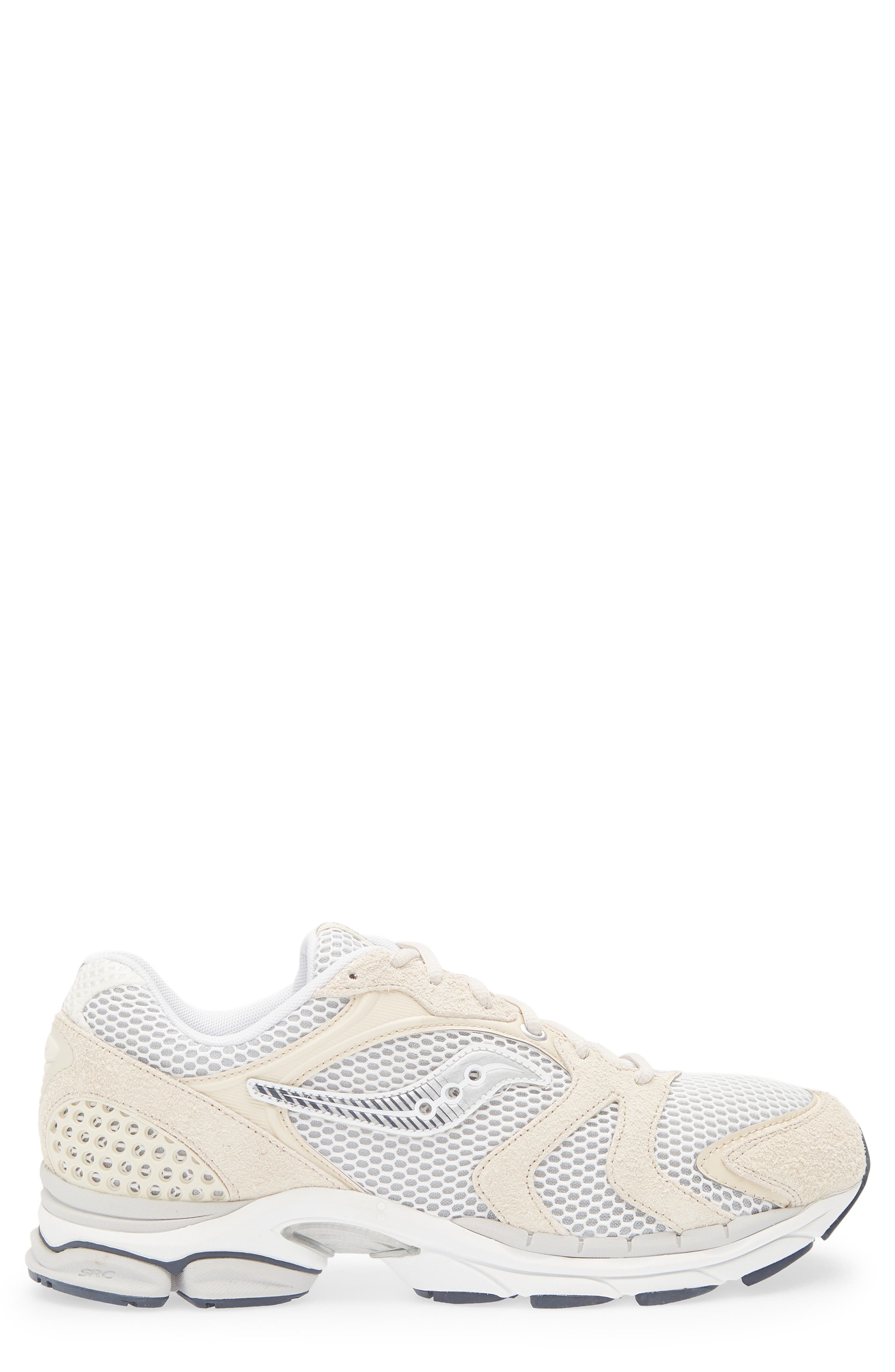 Saucony ProGrid Triumph 4 Sneaker, Alternate, color, 