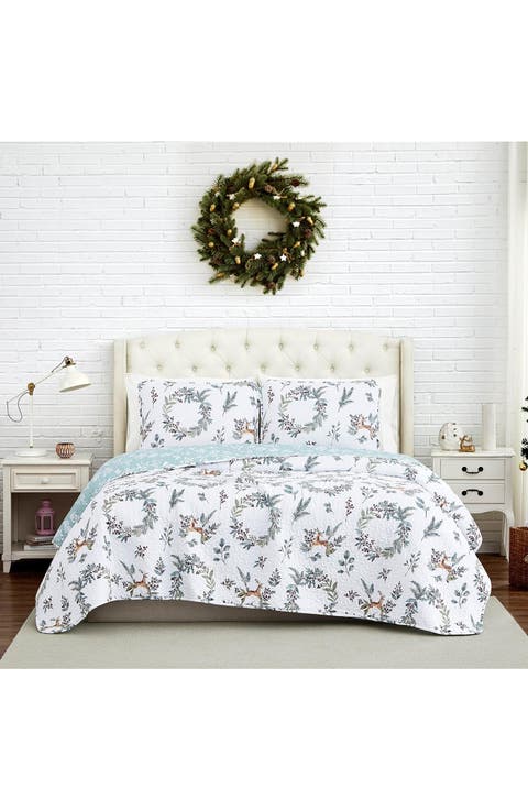 Happy Holidays Oversized Holiday Quilt Set