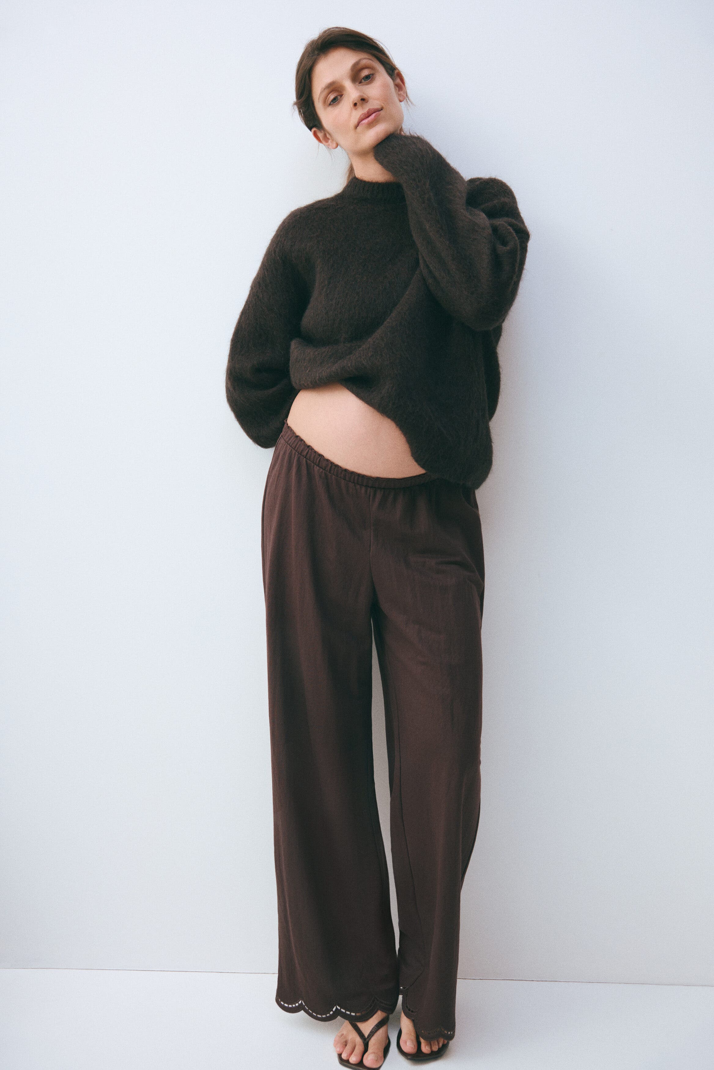 Mama Scalloped Pull-on Trousers - image 4