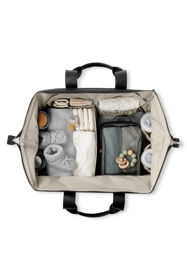 Endless Weekend Diaper Bag, Alternate, color, BLACK