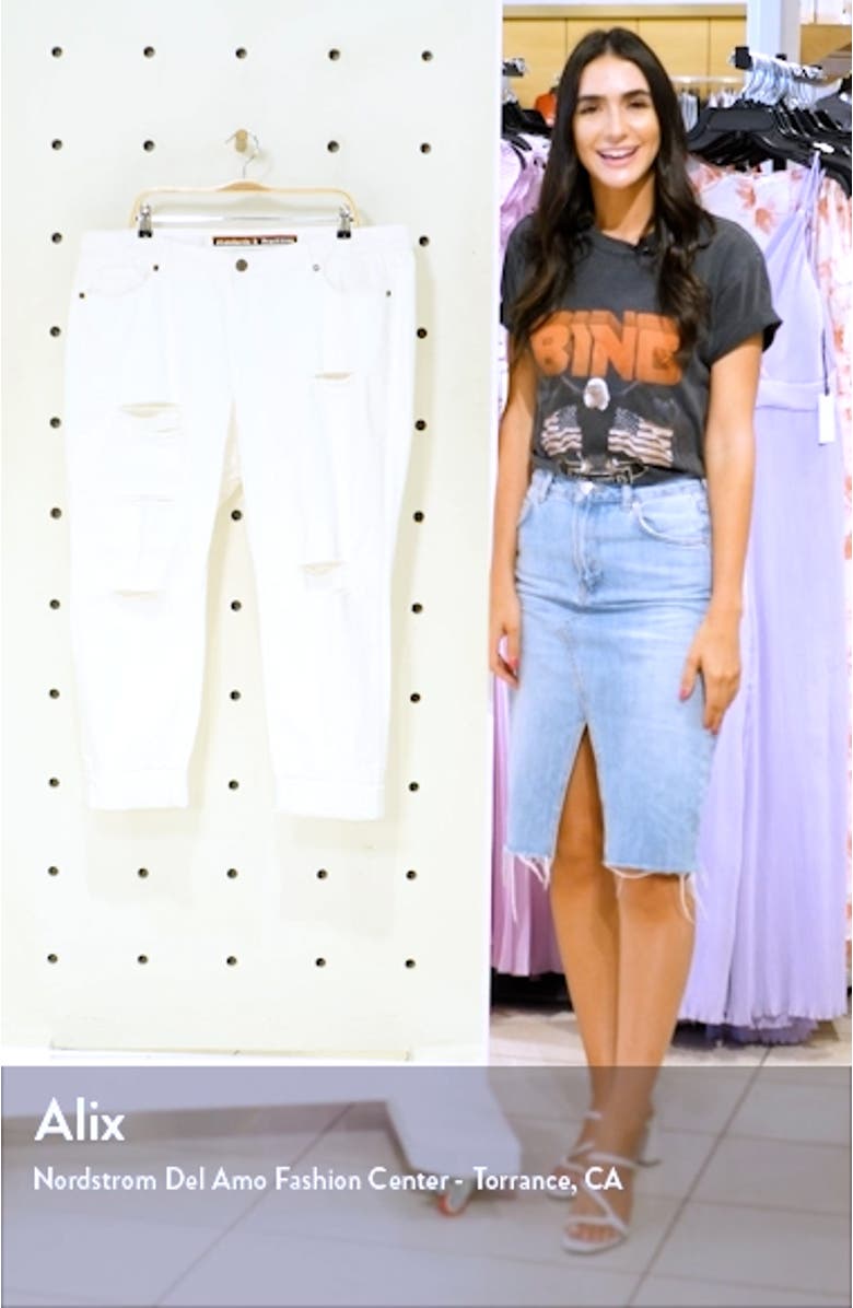 Destroyed Stretch Skinny Boyfriend Jeans, sales video thumbnail