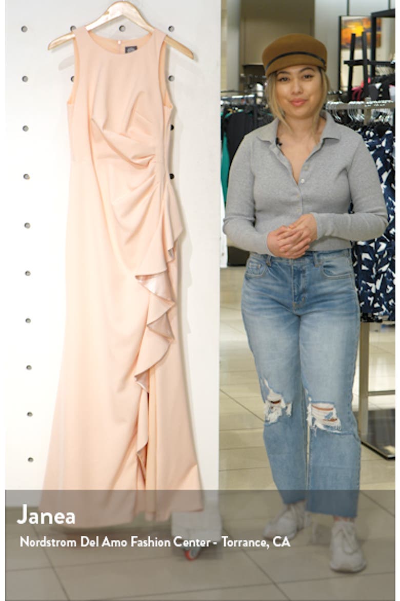 Ruffle Slit Trumpet Gown video