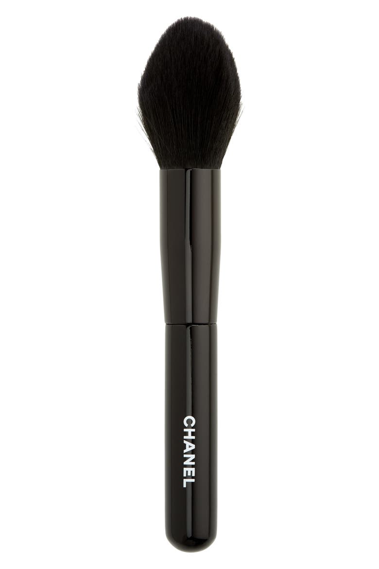 LES PINCEAUX DE CHANEL Powder Brush N°106 (Women) | Nordstrom