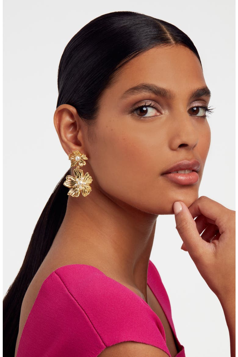 Petaria Imitation Pearl Flower Statement Drop Earrings, Alternate, color, GOLD TONE PEARL