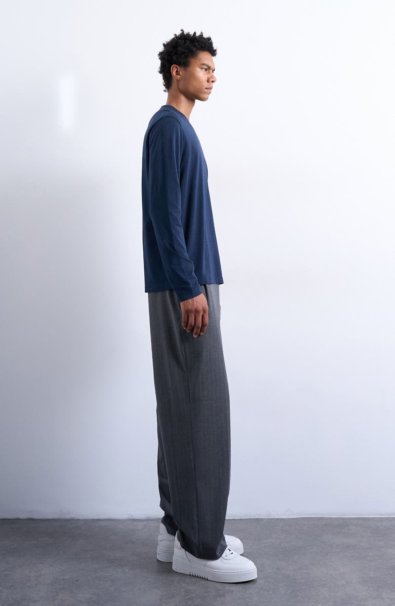 Topman Relaxed Long Sleeve T-Shirt, Alternate, color, Navy