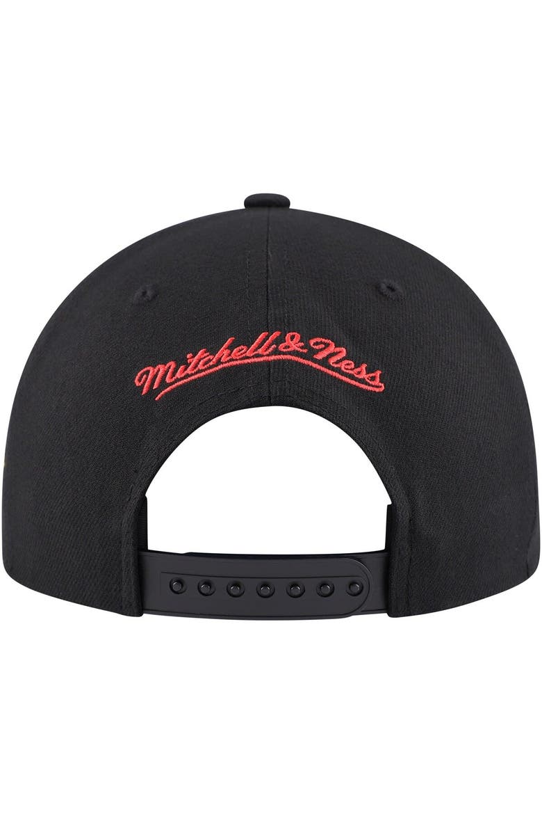 Men's Mitchell & Ness Black Vancouver Canucks Core Team Script 2.0 Snapback Hat, Alternate, color, Black