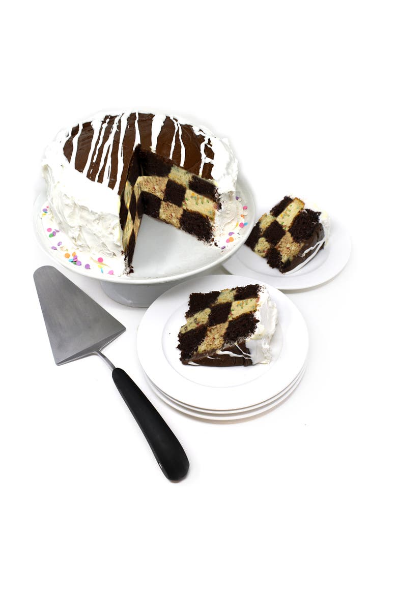 Checkerboard Cake Pan Set, 4-Piece Baking Kit with 3 Nonstick Pans and Batter Divider, Alternate, color, Black