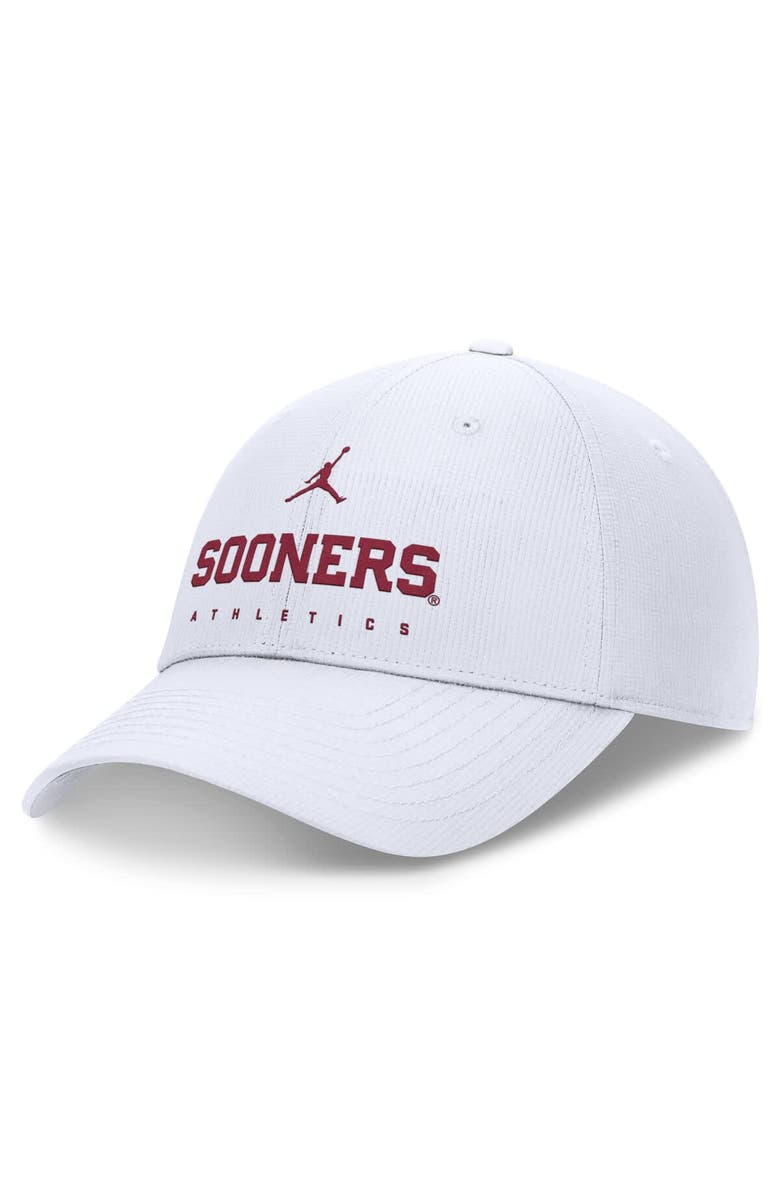 Jordan Brand Men's Jordan Brand White Oklahoma Sooners 2024/25 On-Field Club Performance Adjustable Hat, Main, color, 
