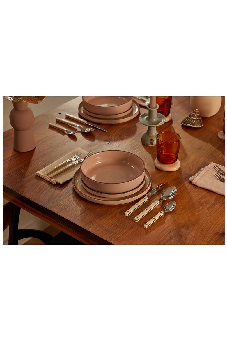 Set of 4 Salad Plates, Alternate, color, SPICE