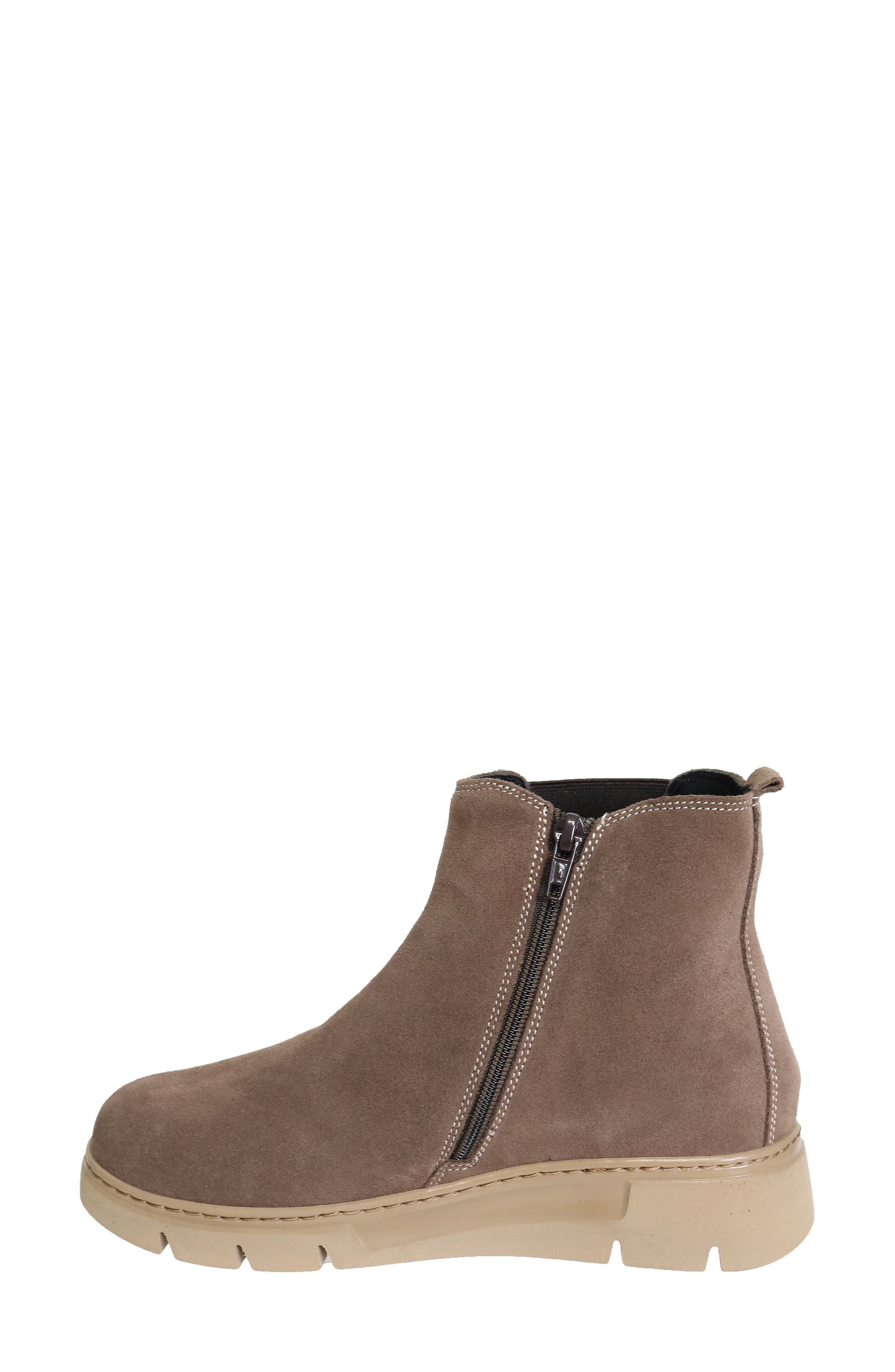 Promo Leather Chelsea Boot, Alternate, color, CARMEL SUEDE