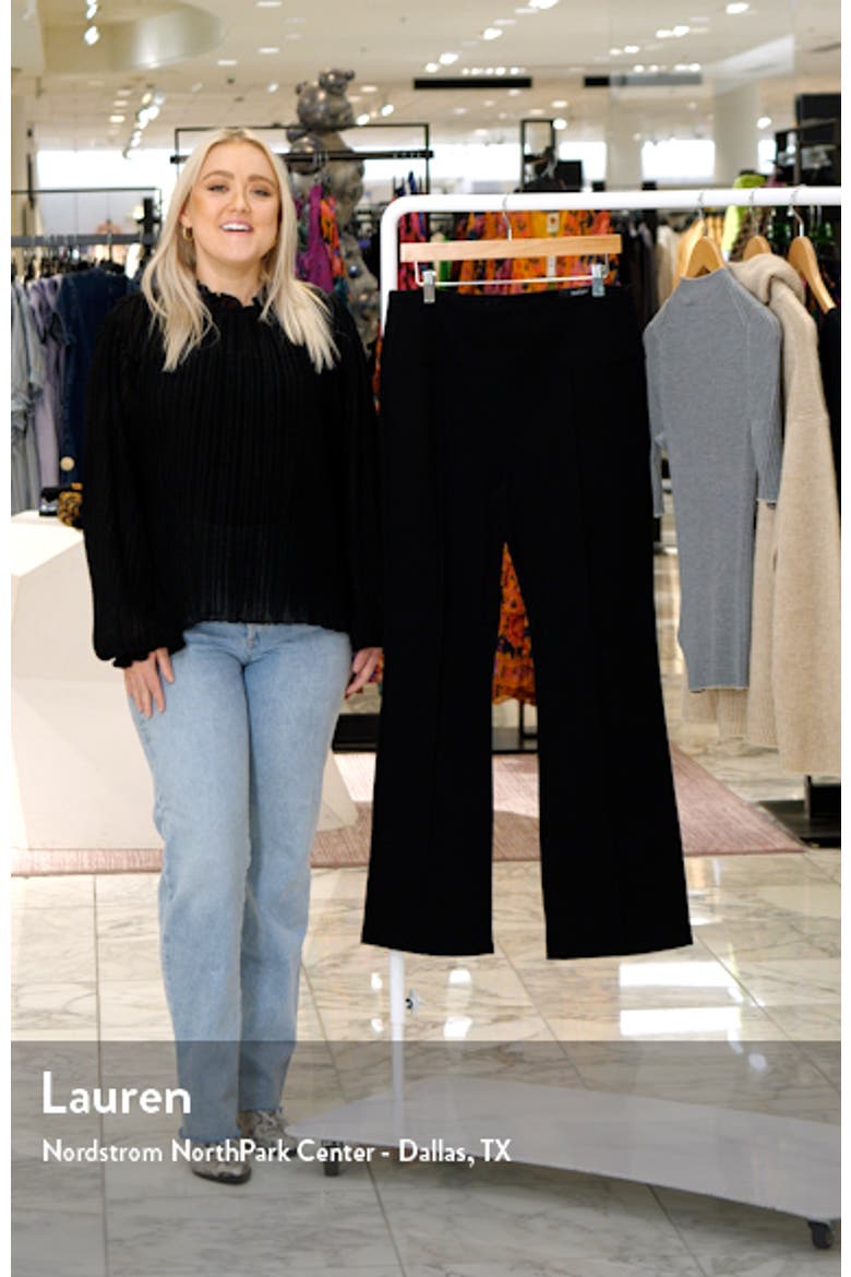Pearl High Waist Flare Leggings video