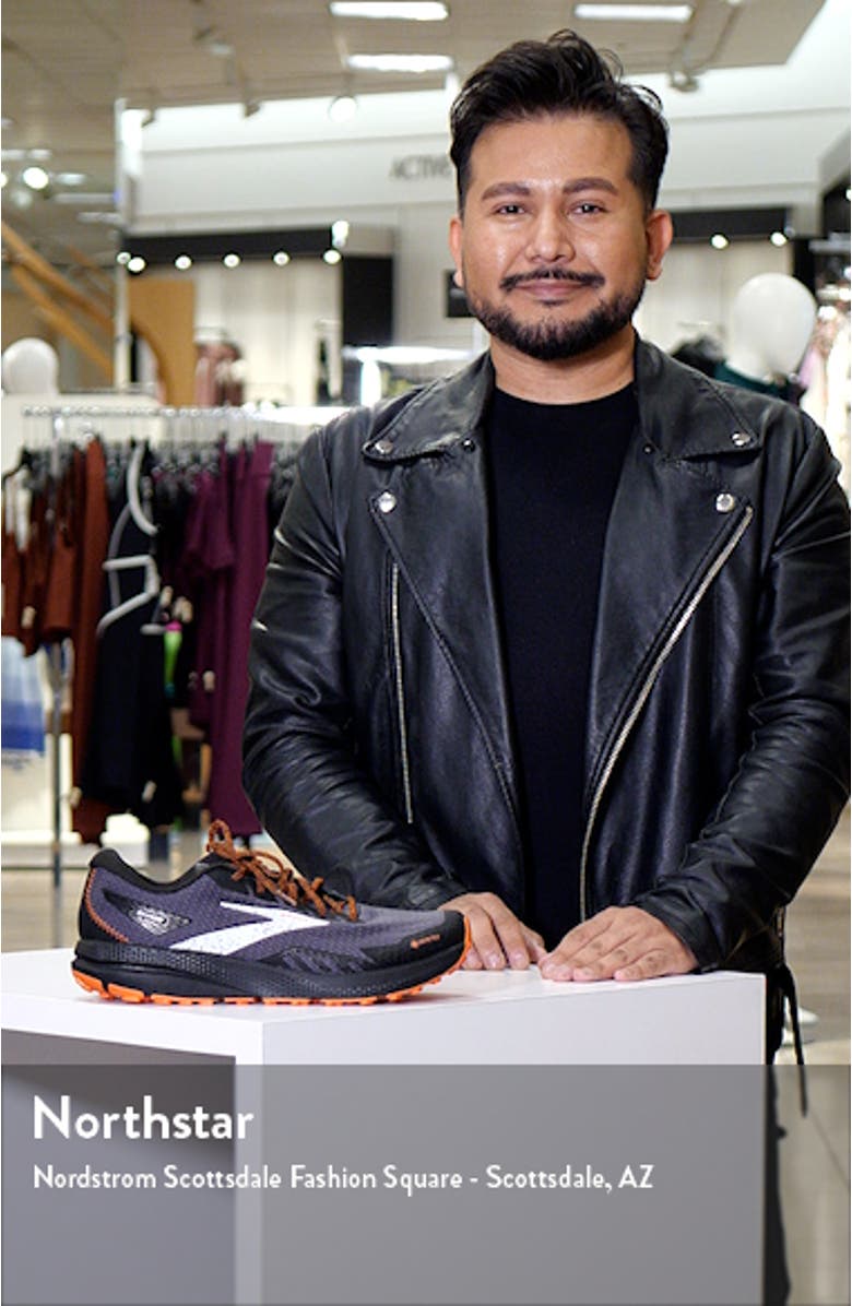 Divide 4 Waterproof Running Shoe, sales video thumbnail