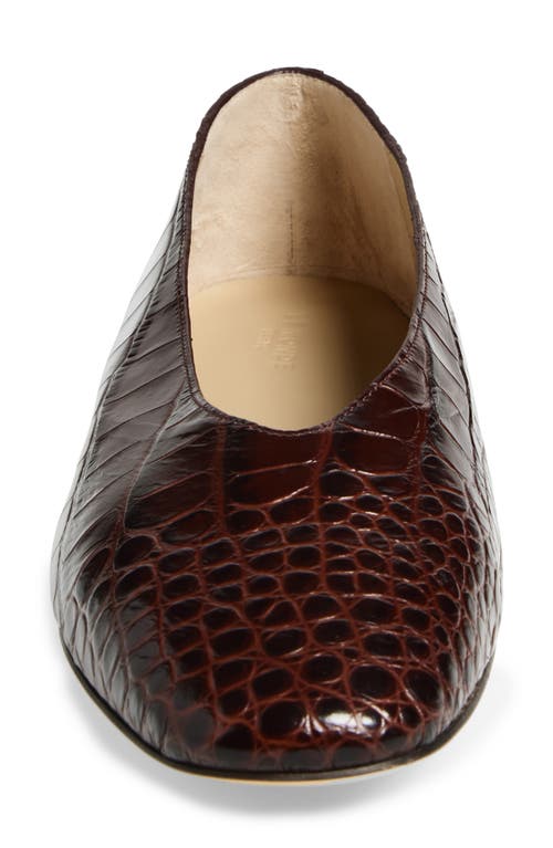 Le Monde Beryl Regency Croc Embossed Flat In Burgundy