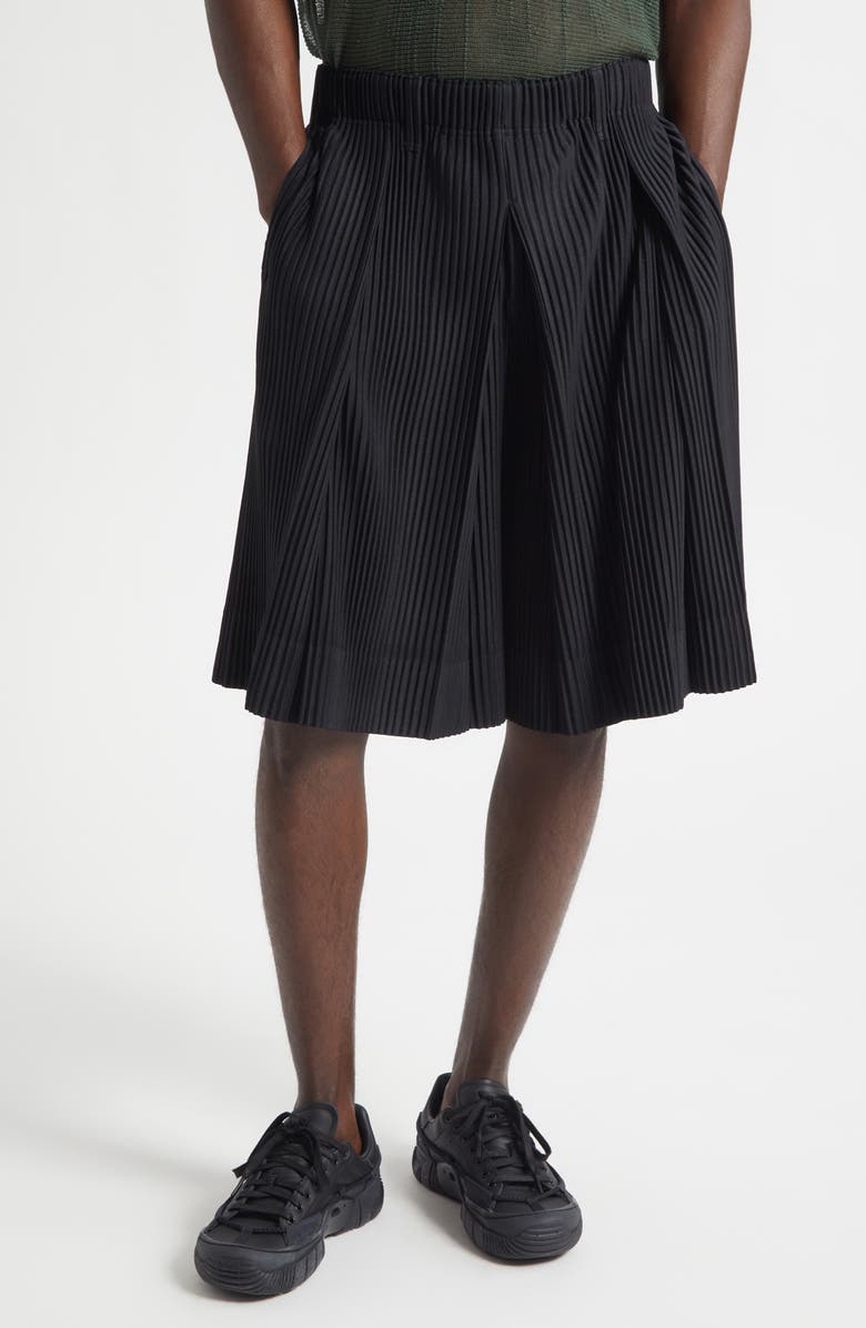 Homme Plissé Issey Miyake Tailored Pleats 2 Shorts, Alternate, color, Black
