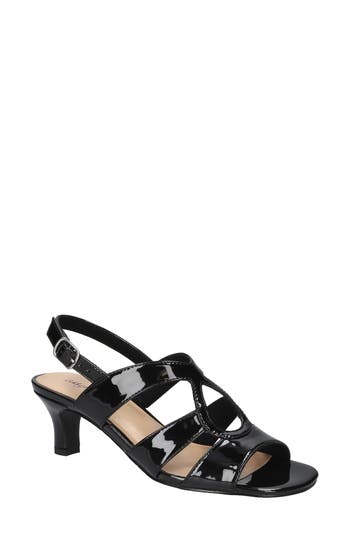 Easy Street Como Strappy Sandal In Black
