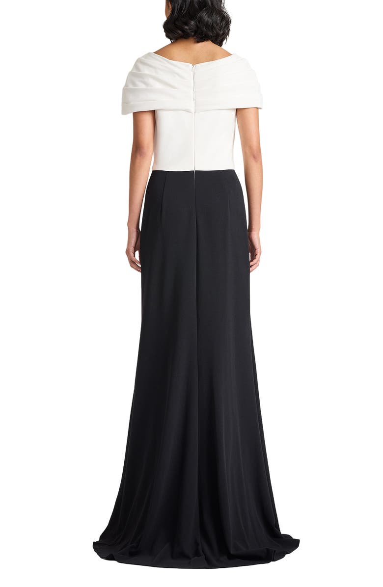 Tadashi Shoji Colorblock Twist Front Gown, Alternate, color, Ivory/ Black