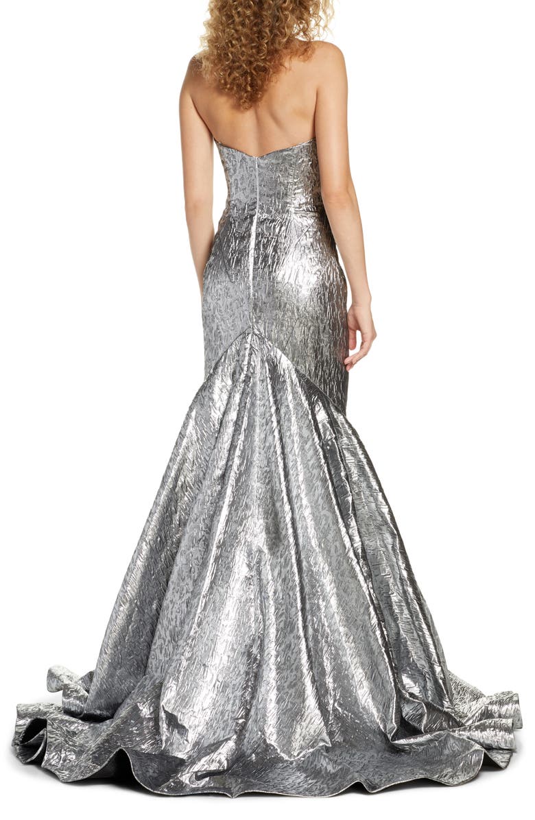 Mac Duggal Strapless Lamé Mermaid Gown, Alternate, color, 