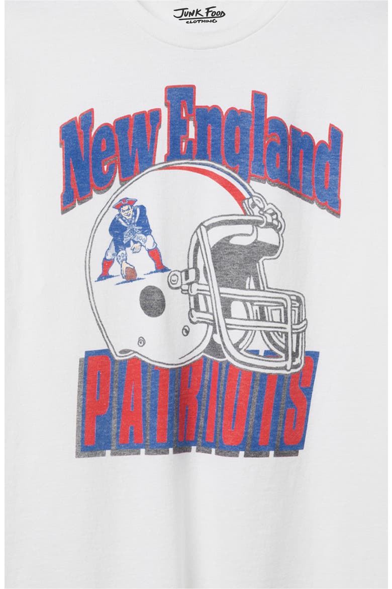 New England Patriots Throwback Helmet Cotton Graphic T-Shirt, Alternate, color, WHITE