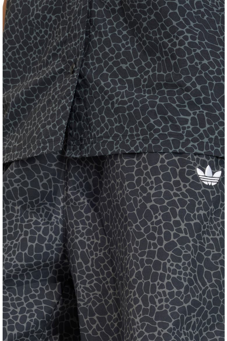 Print Long Shorts, Alternate, color, BLACK/ GREY SIX