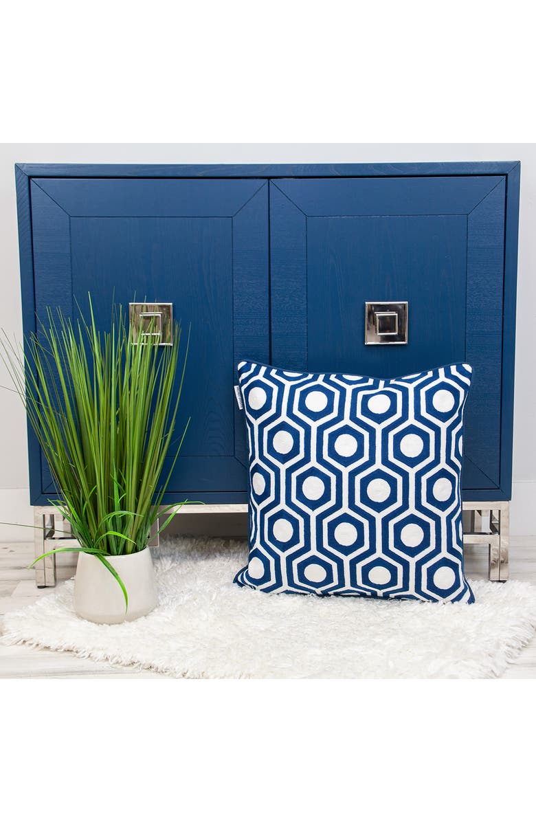 PARKLAND COLLECTION Ursae Embroidered Throw Pillow, Alternate, color, Blue