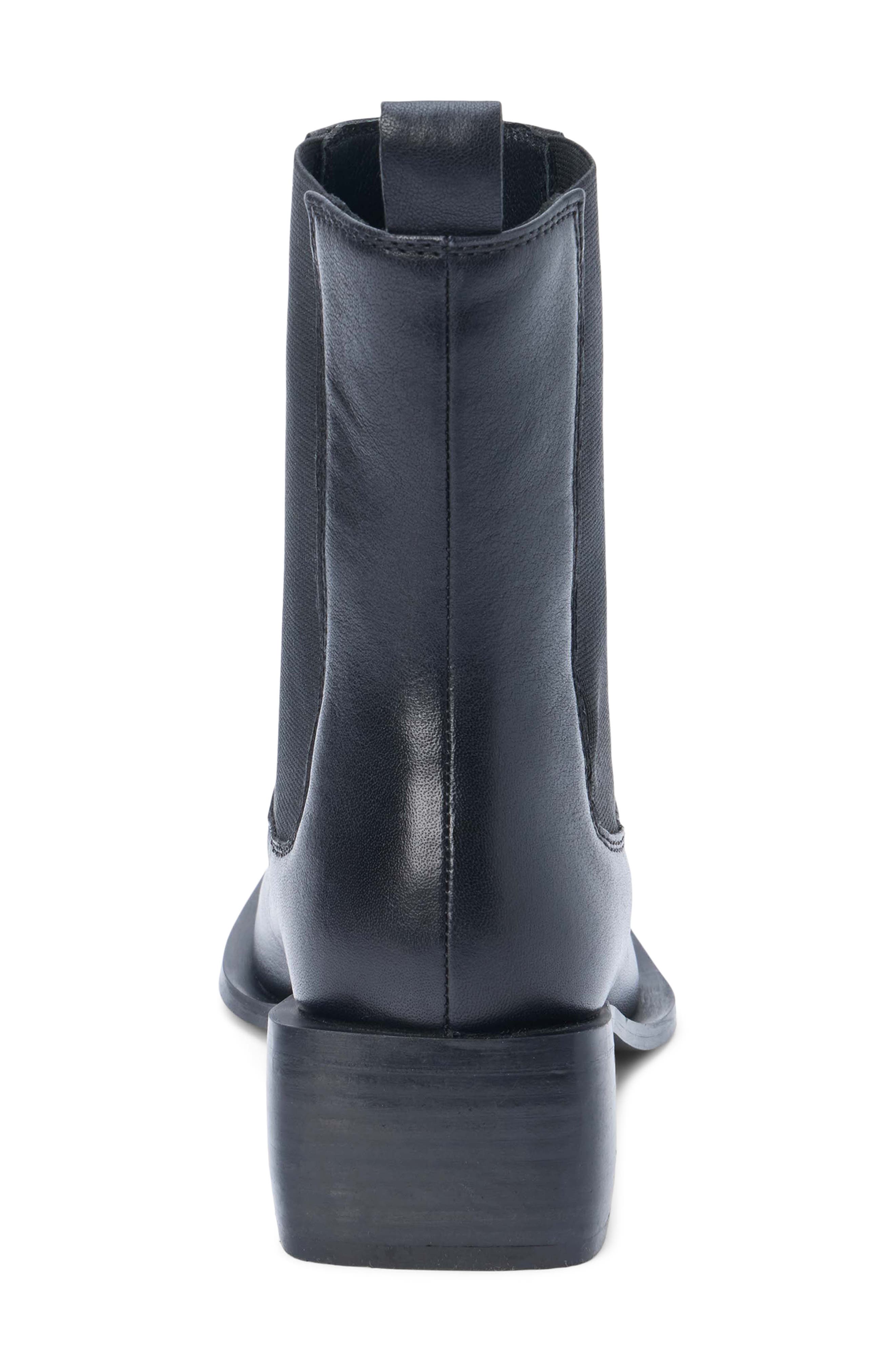 Coconuts by Matisse Effie Chelsea Boot, Alternate, color, Black