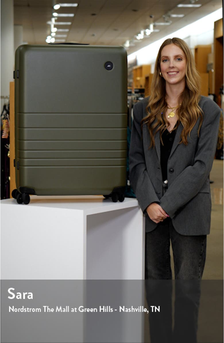 30-Inch Large Check-In Spinner Luggage, sales video thumbnail