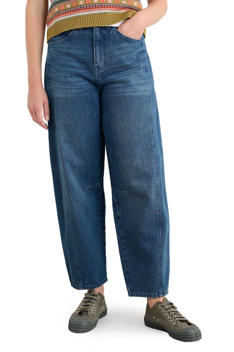 Gwenver Tapered Ankle Jeans, Main, color, MID WASH