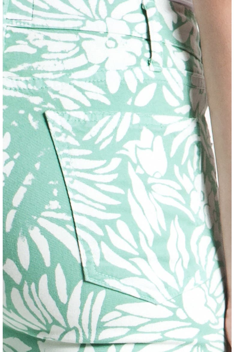 DVF Loves Current/Elliott 'Classic Skinny' Jeans, Alternate, color, MINT TROPICAL PLANTS