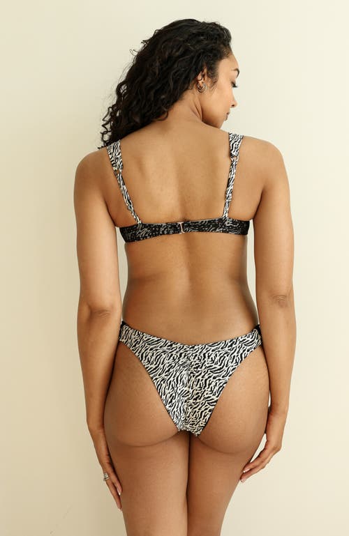 Dippin Daisys Stray Underwire Bikini Heart Top In Wild Child