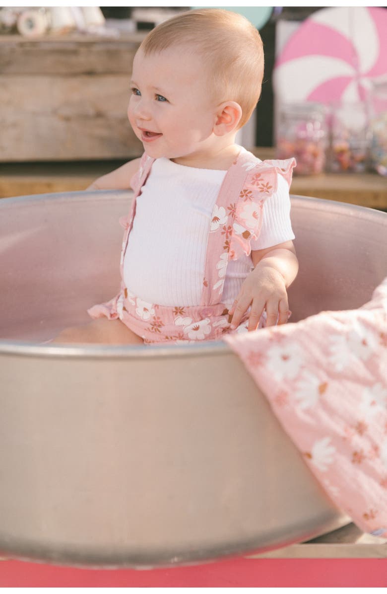 Deux par Deux Baby Girl's Printed Muslin Short And Organic Cotton Bodysuit Set Pink And White Flowers, Alternate, color,