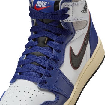 Air Jordan 4 Retro Mid Top Sneaker