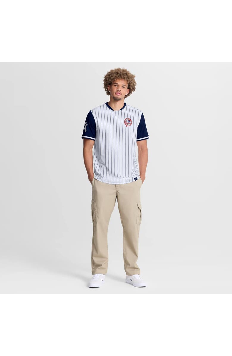 FANATICS Men's Fanatics White/Navy New York Yankees Pinstripe Walk Off Shirt, Alternate, color, White