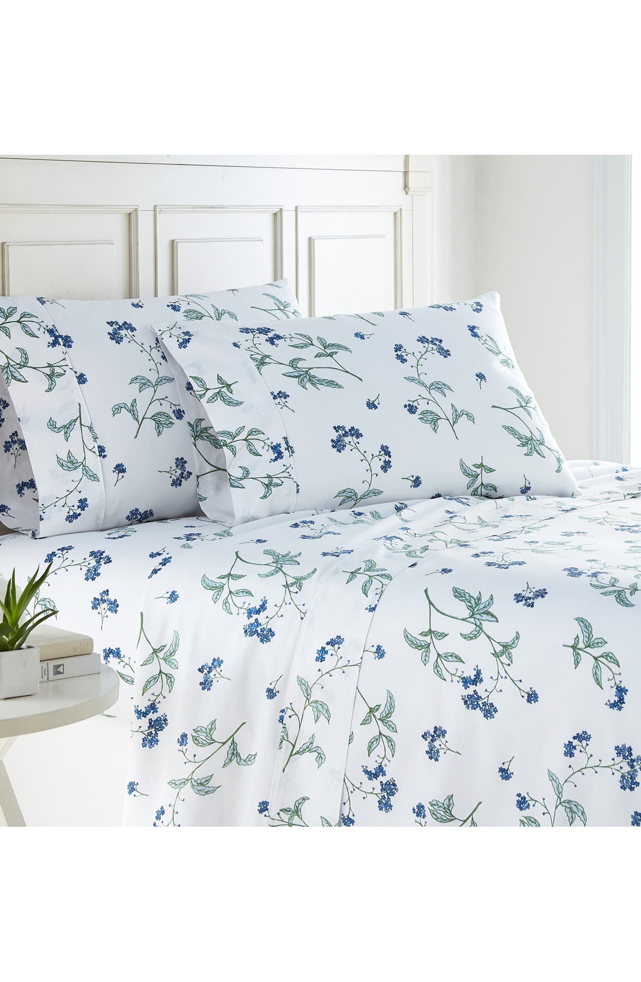 SOUTHSHORE FINE LINENS Myosotis Scorpioides 300 TC Long Staple Sateen Cotton Sheet Set