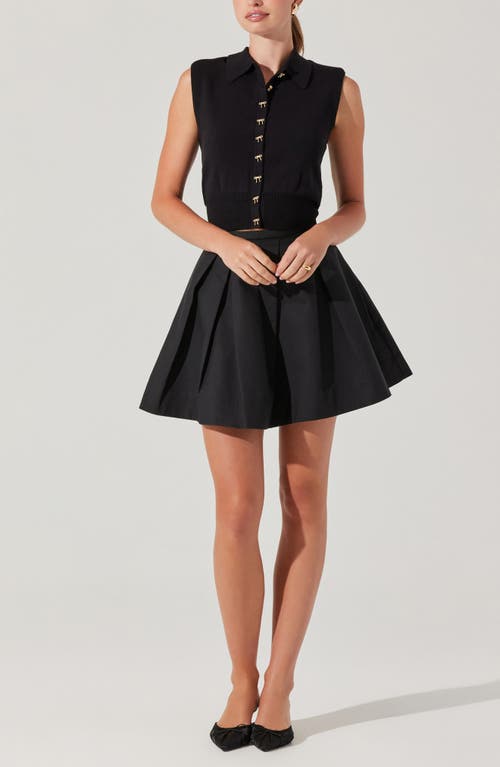 Astr The Label Kori Collared Cotton Sweater Vest In Black