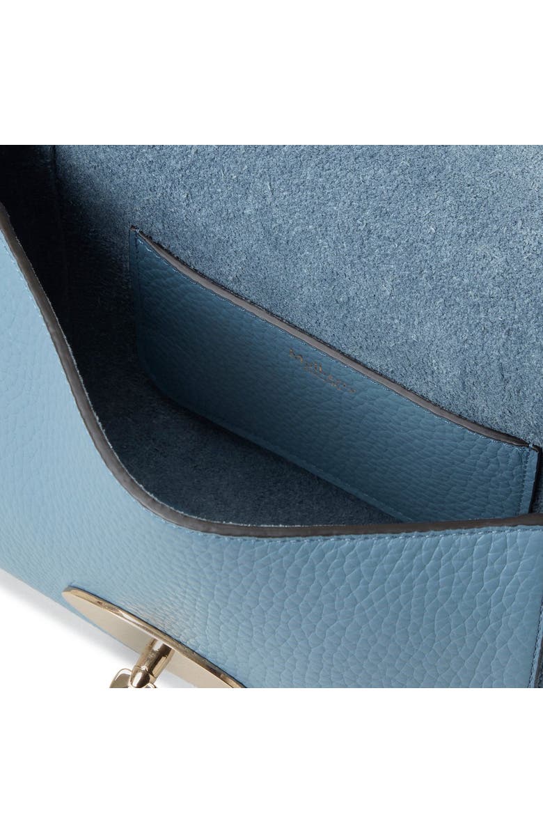 Mulberry Lily, Alternate, color, Brighton Blue