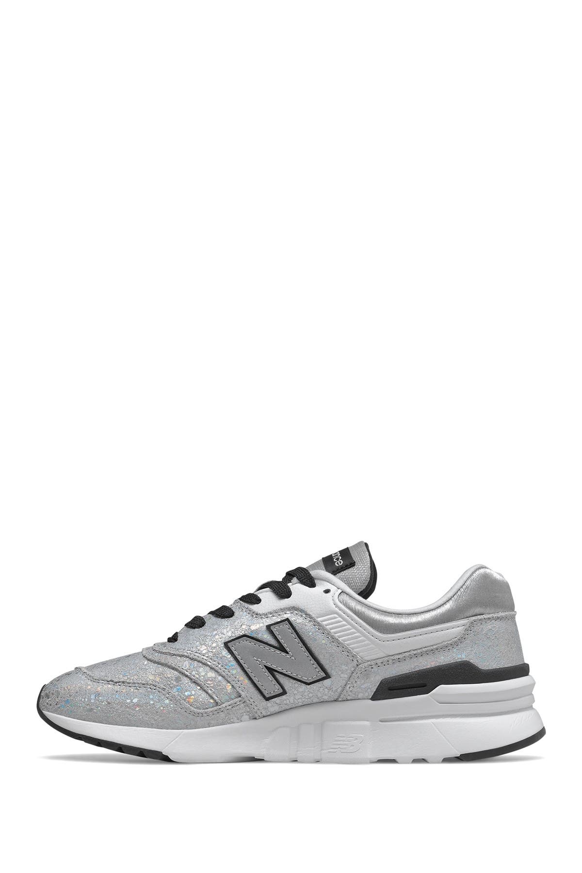 New Balance 997H Classic Running Sneaker, Alternate, color, 