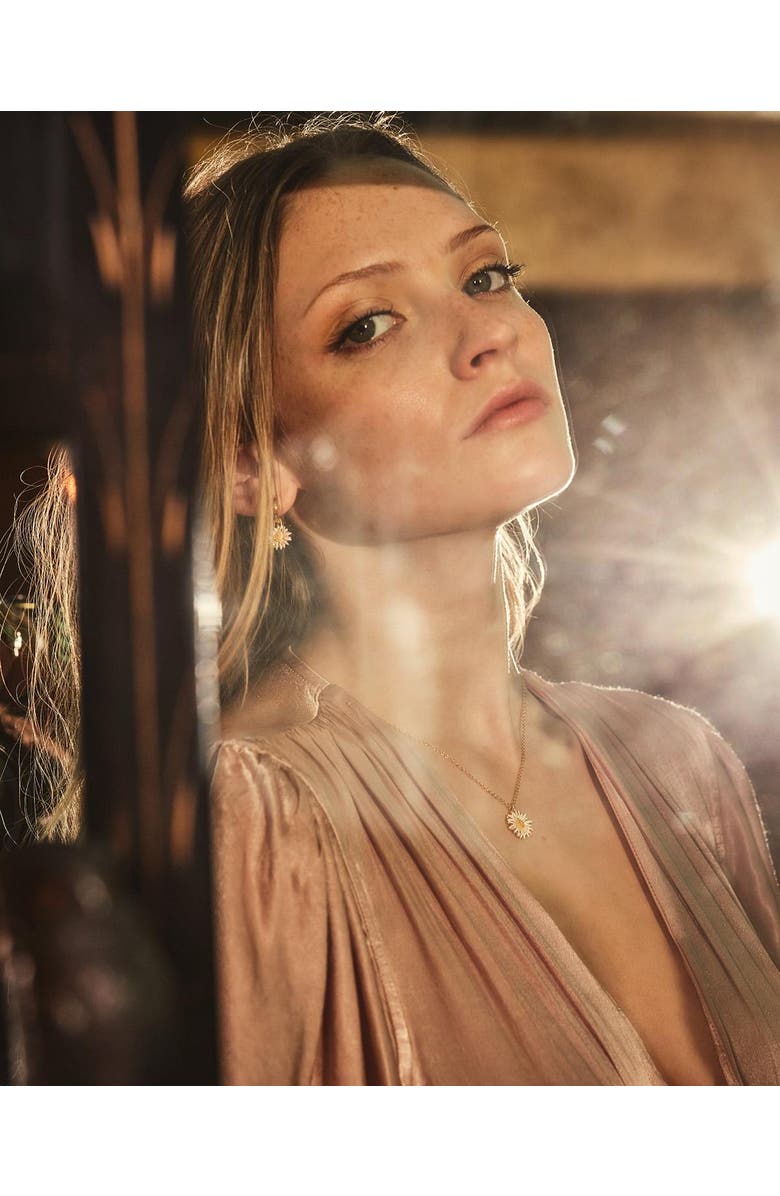 Fable England Daisy Chain Necklace, Alternate, color, Gold