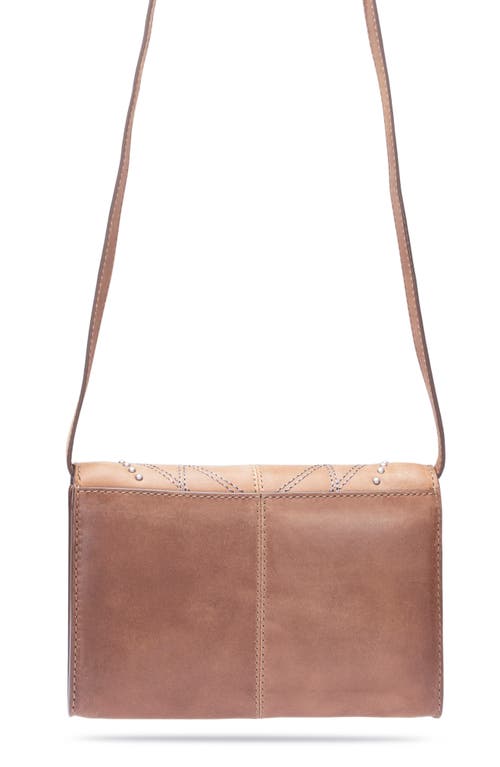 Frye Sara Wallet Crossbody Bag In Sand