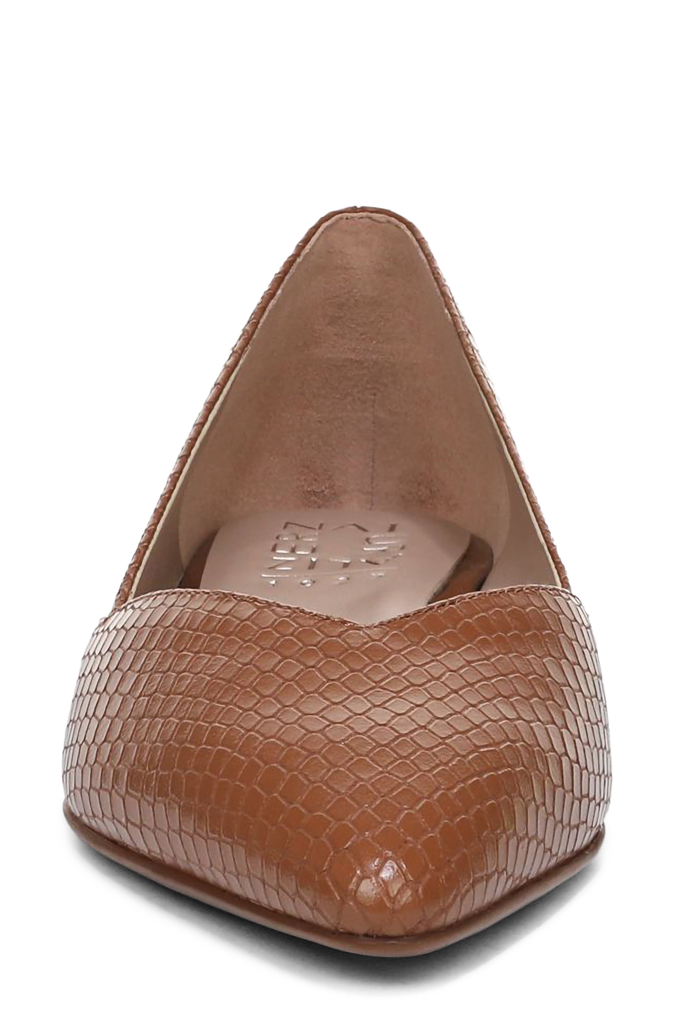 Naturalizer Havana Pointed Toe Flat, Alternate, color, 