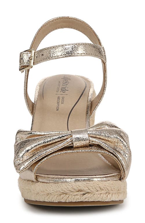 Lifestride Tahlia Wedge In Gold