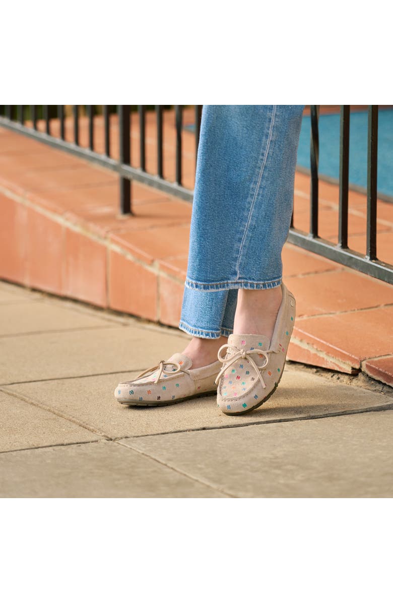 Minnetonka Moc Toe Driving Loafer, Alternate, color,