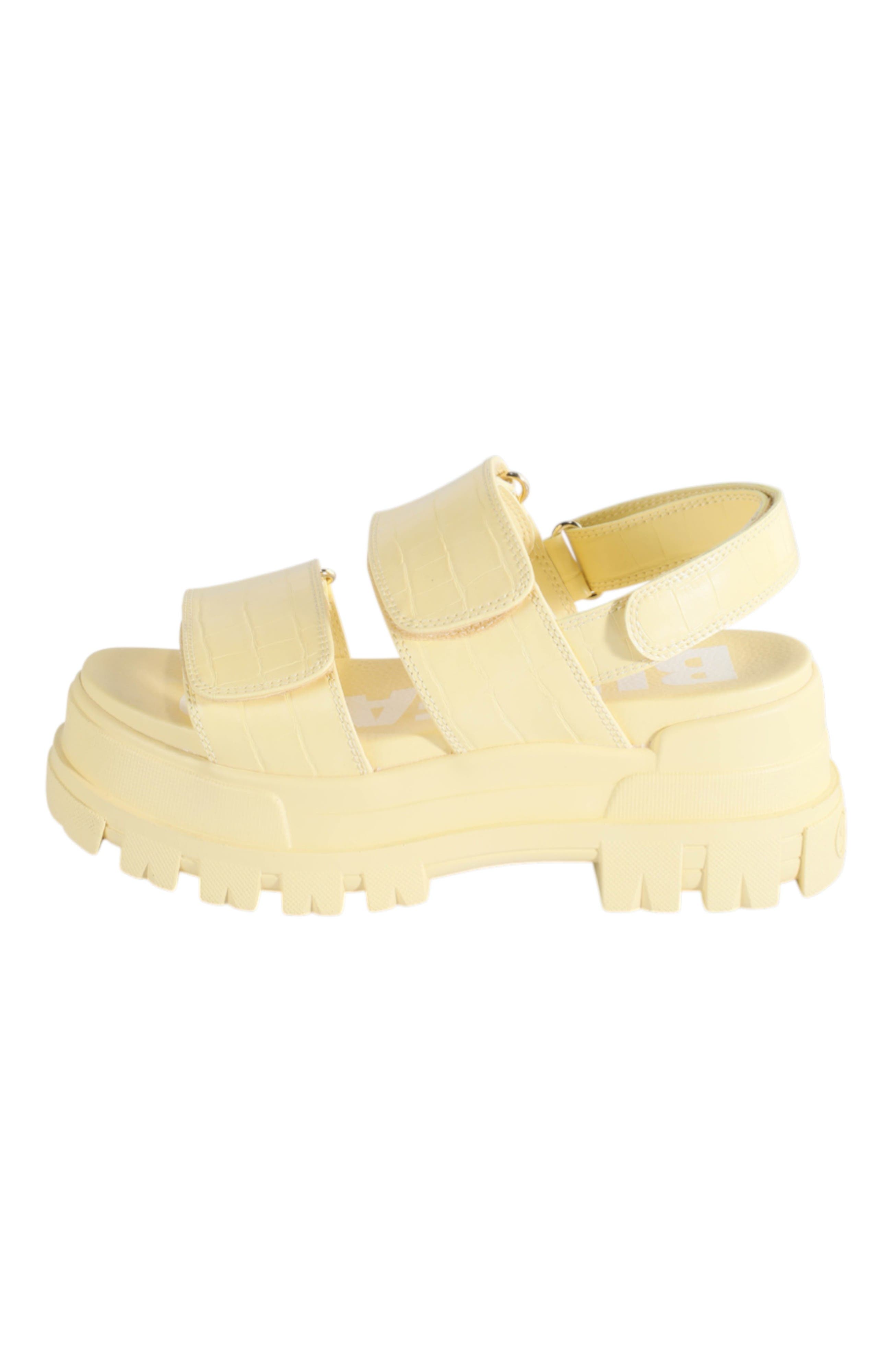Buffalo Boots Aspha Snd Platform Sandal in Croco Vanilla 